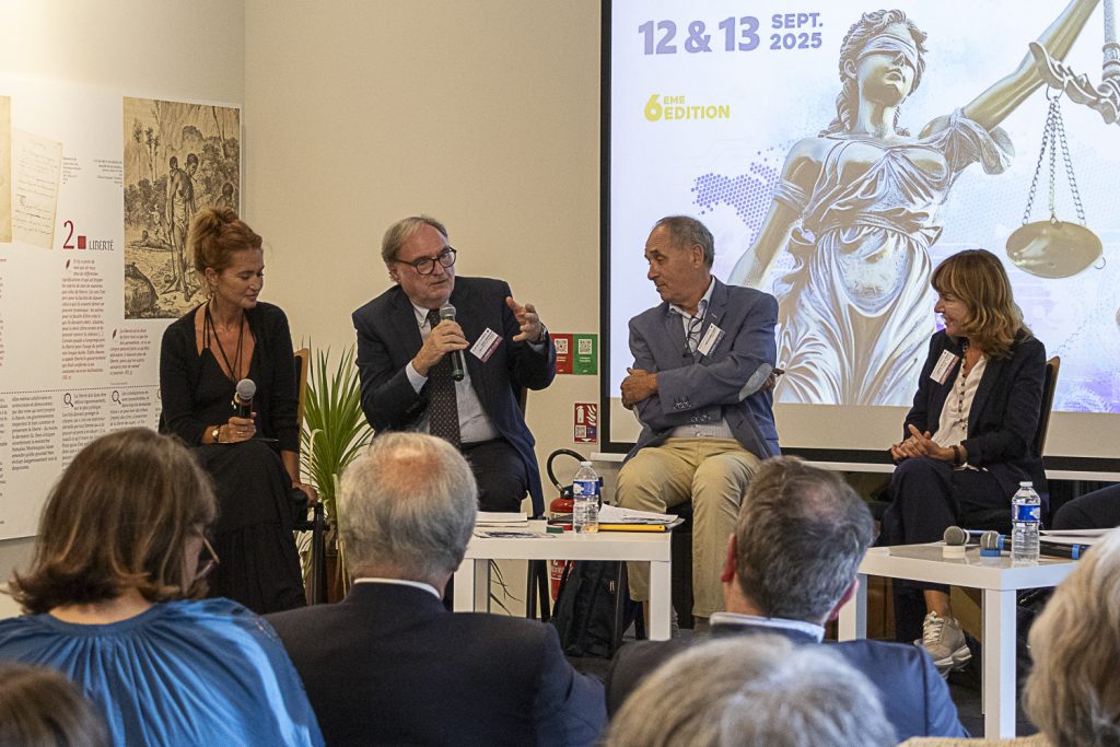 3&egrave;me table ronde : &laquo; Justice internationale : entre id&eacute;al et r&eacute;alit&eacute;s g&eacute;opolitiques &raquo;