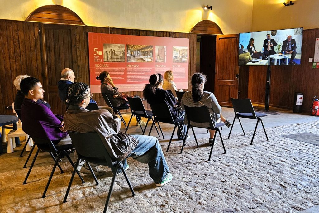 3&egrave;me table ronde : &laquo; Justice internationale : entre id&eacute;al et r&eacute;alit&eacute;s g&eacute;opolitiques &raquo;